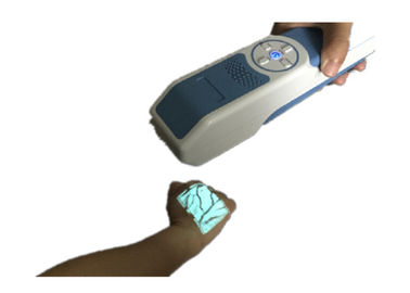 Dispositivo infrarrojo llevado de la iluminación de la vena del dispositivo del localizador de la vena que proyecta a la piel humana